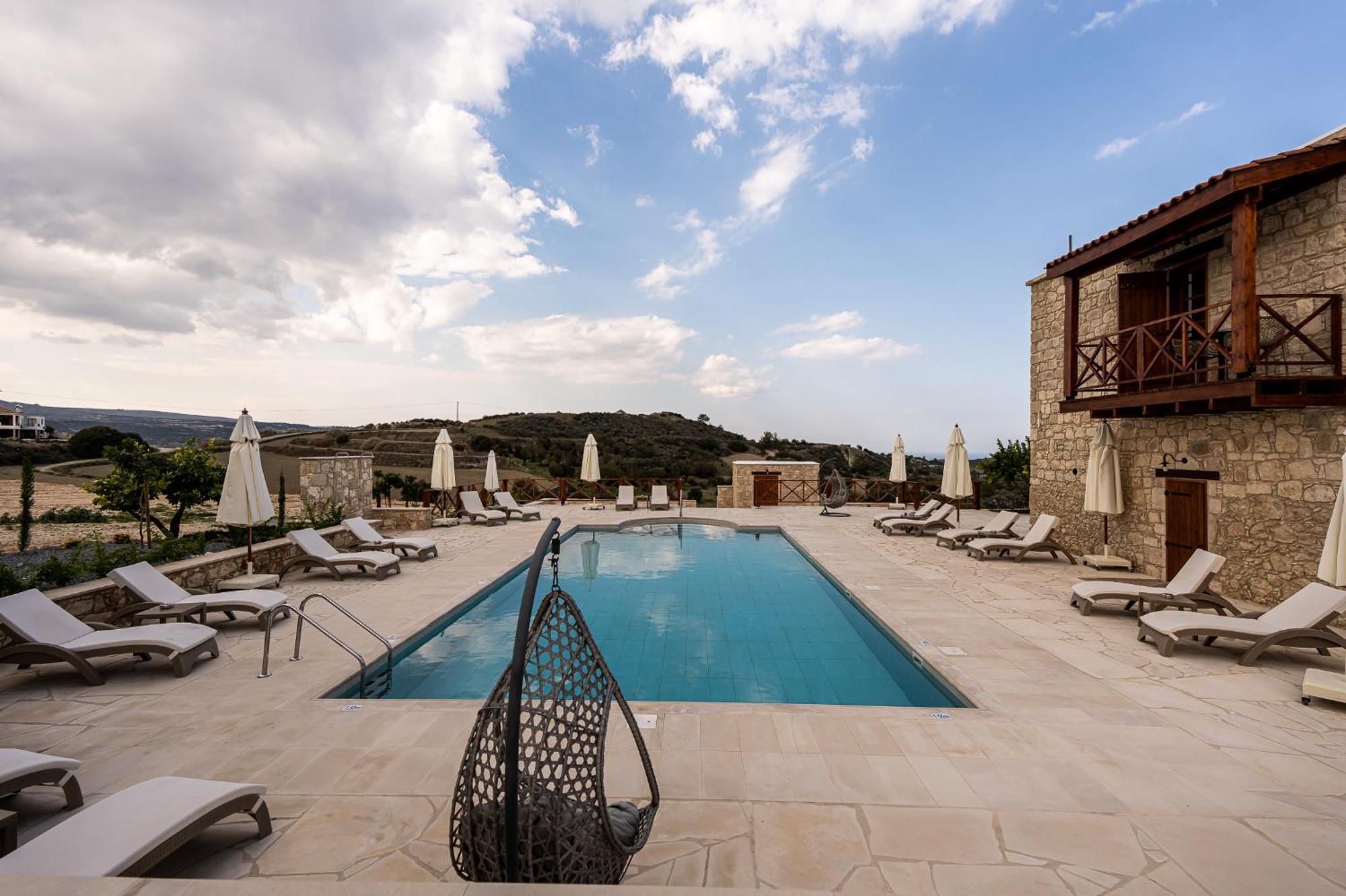 Harma Traditional Boutique Suites Пафос Экстерьер фото
